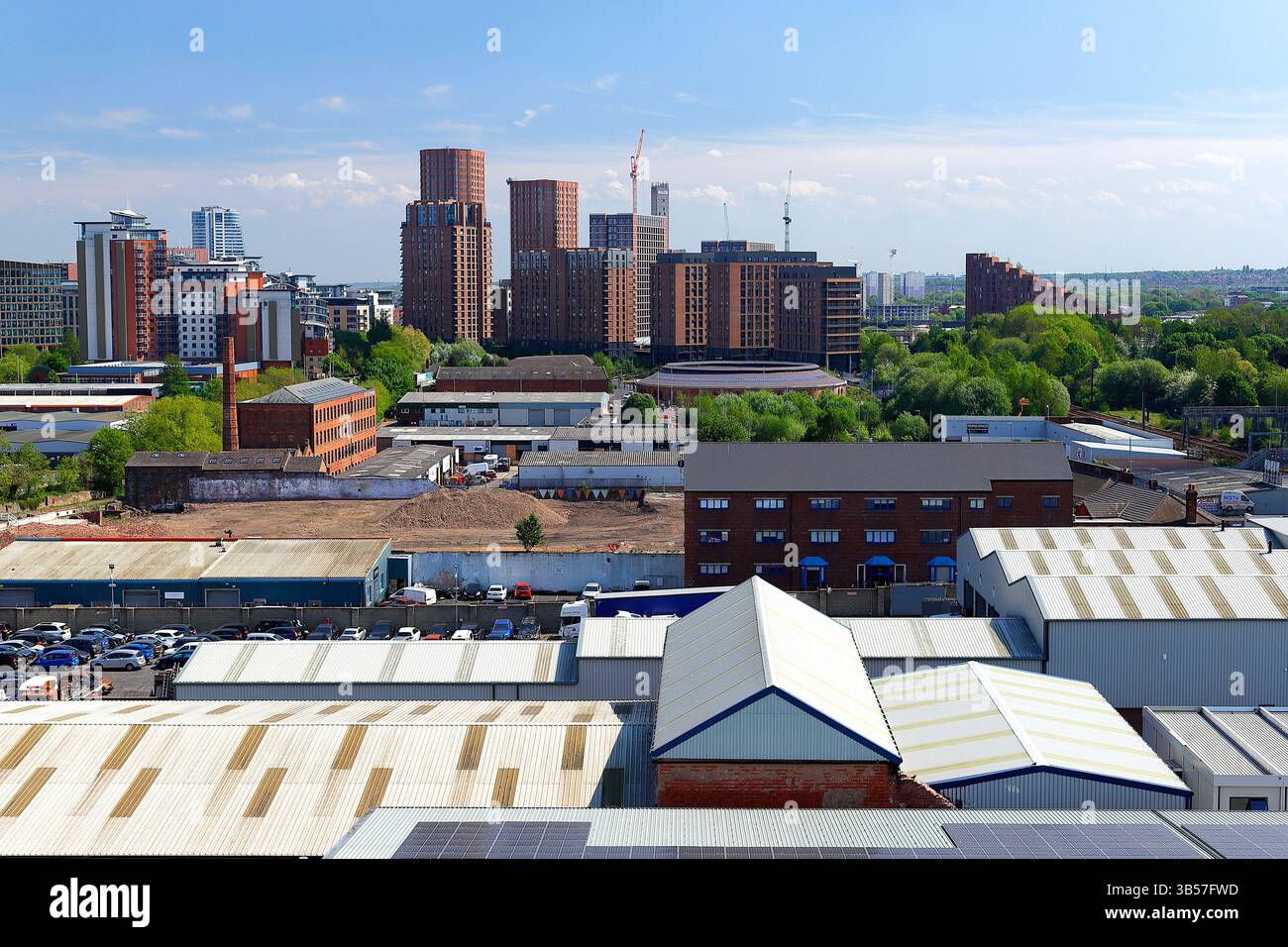 En regardant vers la région de South Bank à Holbeck, Leeds, West Yorkshire, Royaume-Uni Banque D'Images