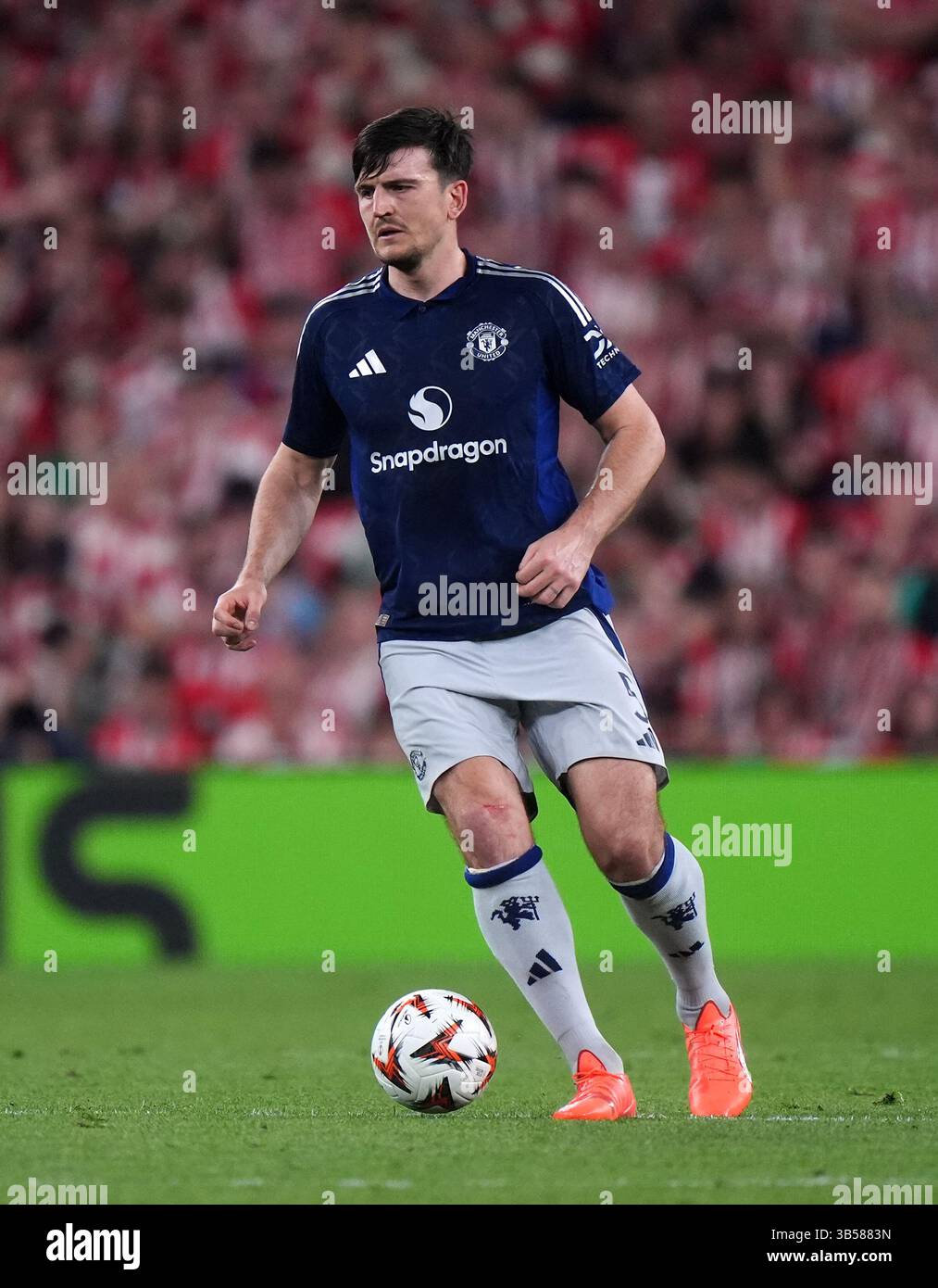 Harry Maguire de Manchester United lors de la demi-finale de la première manche de l'UEFA Europa League au San Mames Stadium, Bilbao, Espagne. Date de la photo : jeudi 1er mai 2025. Banque D'Images