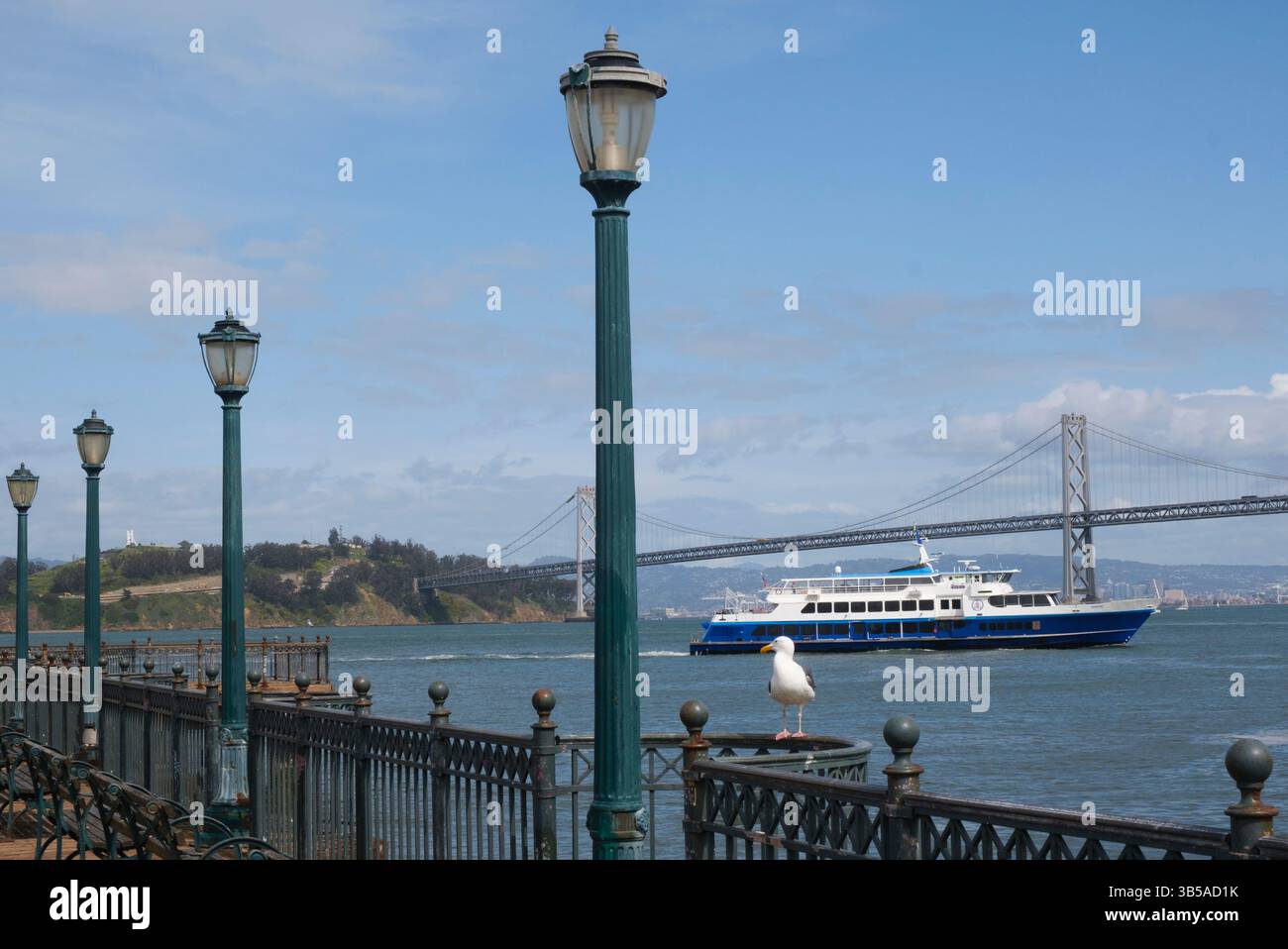 Vue depuis la jetée, l'Embarcadero, San Francisco, Californie, États-Unis d'Amérique Banque D'Images