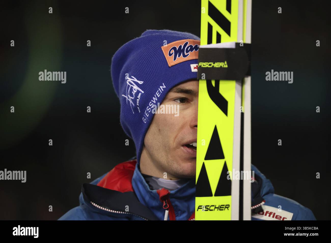Stefan Kraft (Autriche / AUT) lors de la qualification pour l'épreuve d'ouverture de saut à ski du 73ème tournoi des quatre collines à Oberstdorf, Oberstdorf, Germa Banque D'Images