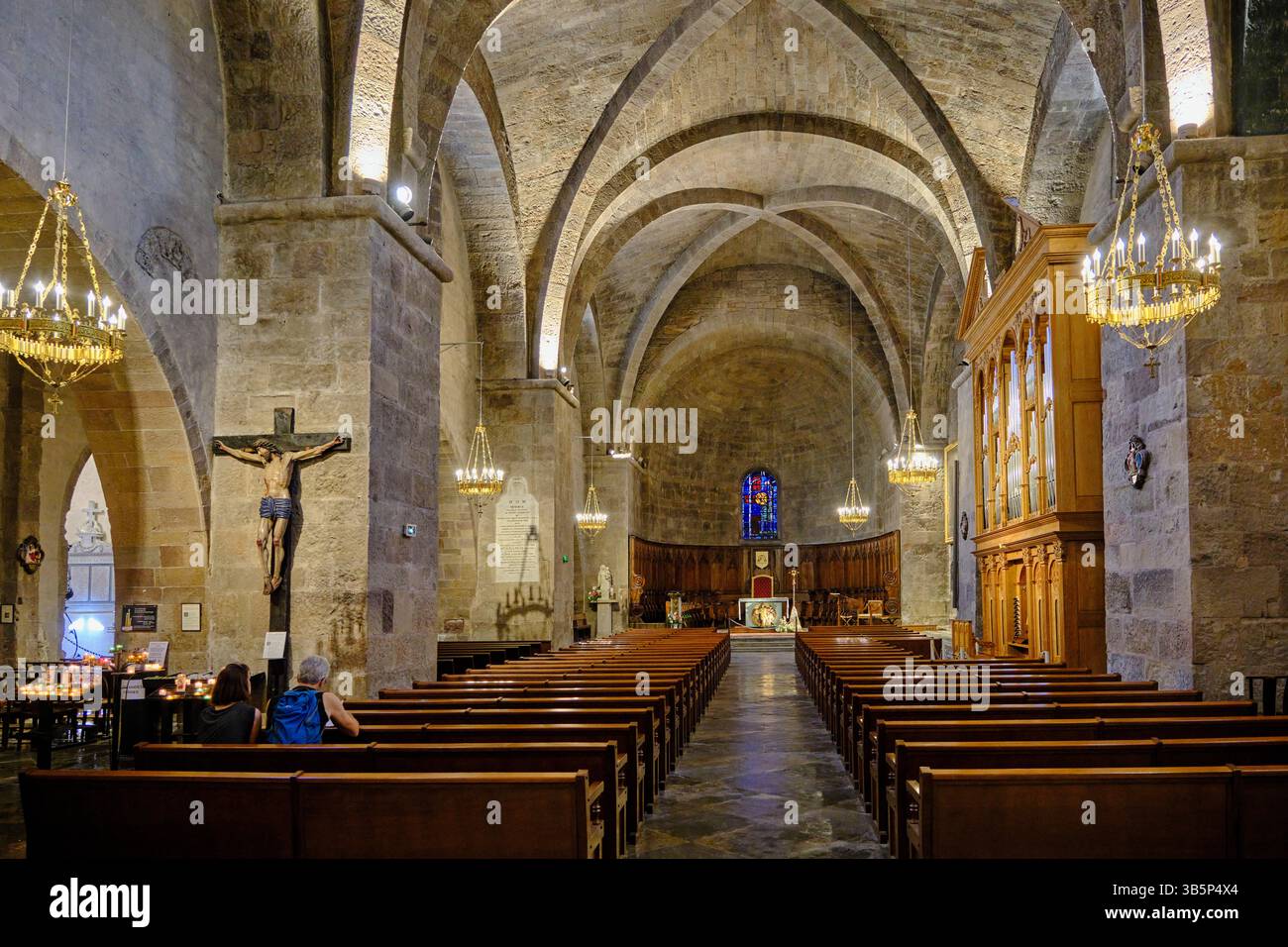 France, Var (83), Fréjus, la vieille ville, la cathédrale Saint-Léonce, intérieur Banque D'Images