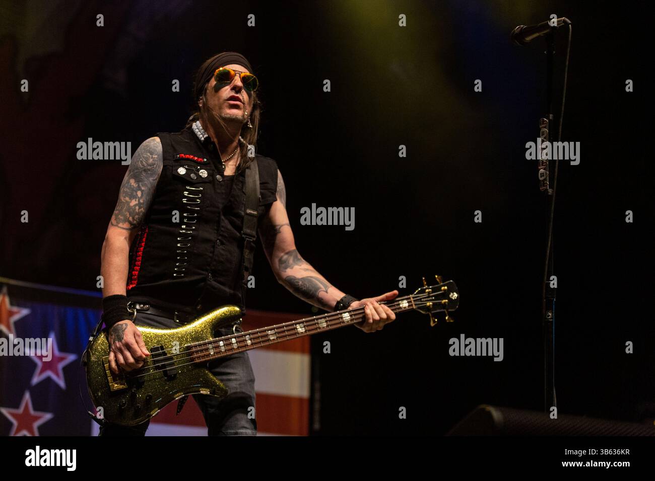 24 juin 2022, Milwaukee, Wisconsin, États-Unis : RACHEL BOLAN de Skid Row pendant le Summerfest Music Festival à Milwaukee, Wisconsin (crédit image : © Daniel DeSlover/ZUMA Press Wire) Banque D'Images