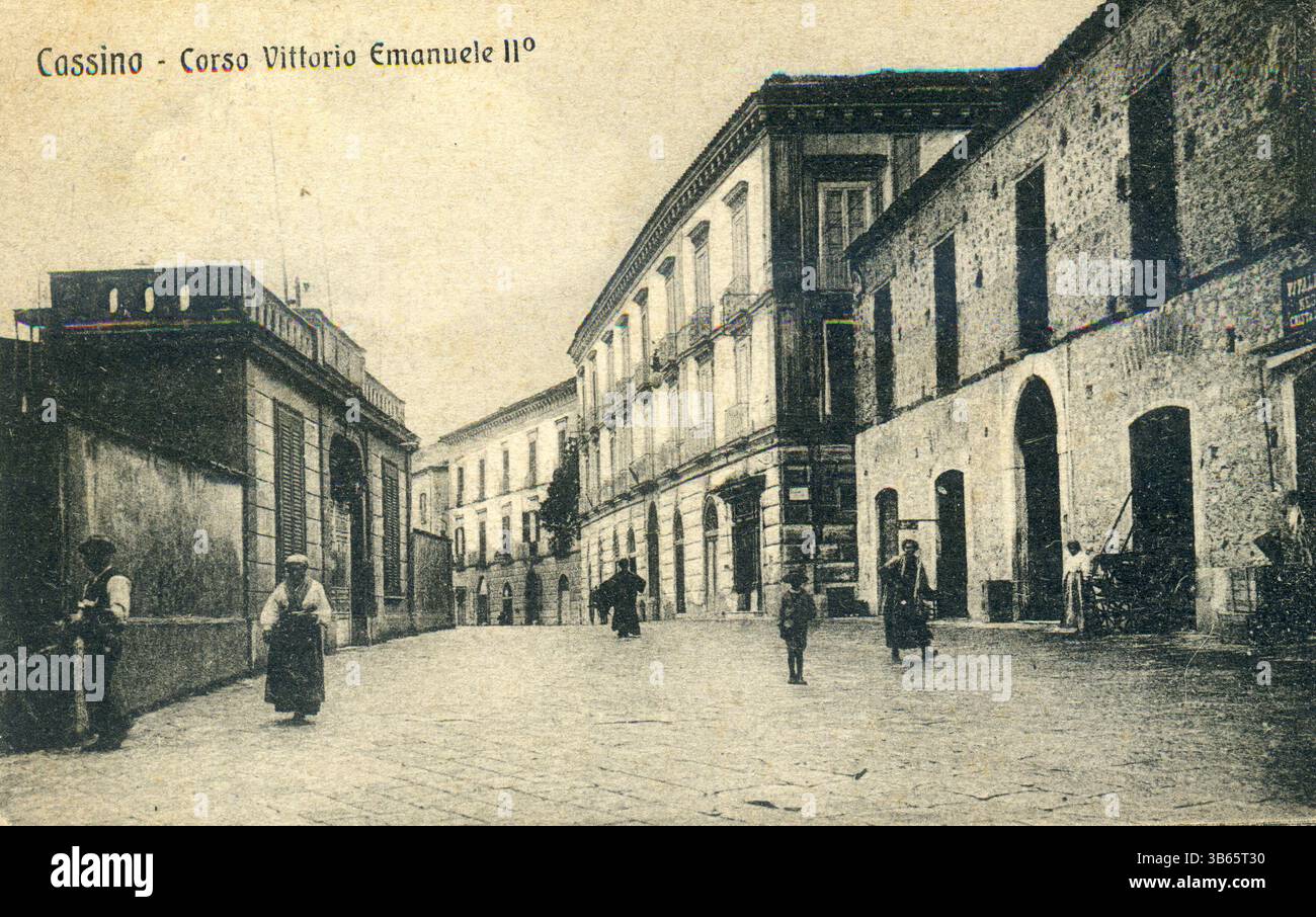 1930 - Cassino, Latium, Italie - Corso Vittorio Emanuele II Banque D'Images