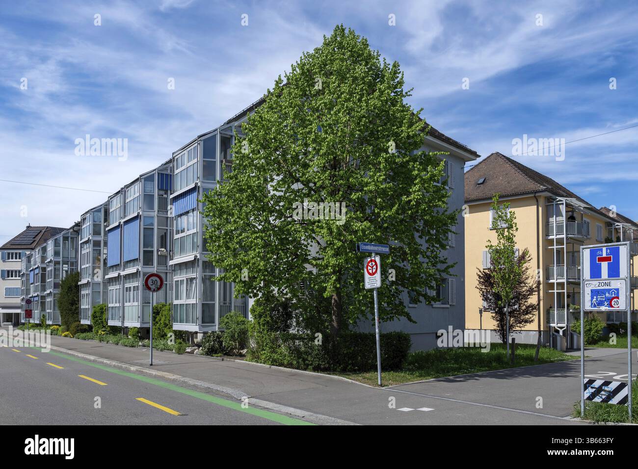 Quartier résidentiel blocs d'appartements Banque D'Images