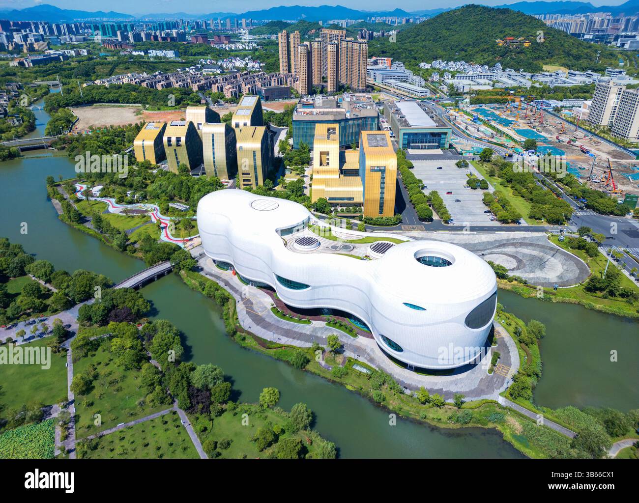 Environnement urbain de Baimahu animation Plaza, Hangzhou, Chine Banque D'Images