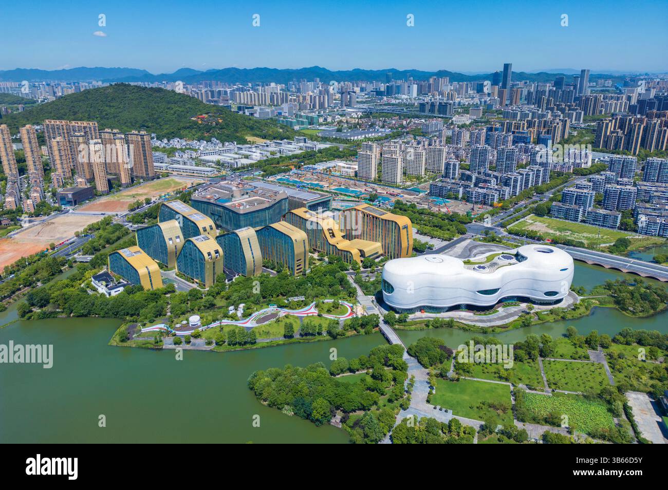 Environnement urbain de Baimahu animation Plaza, Hangzhou, Chine Banque D'Images