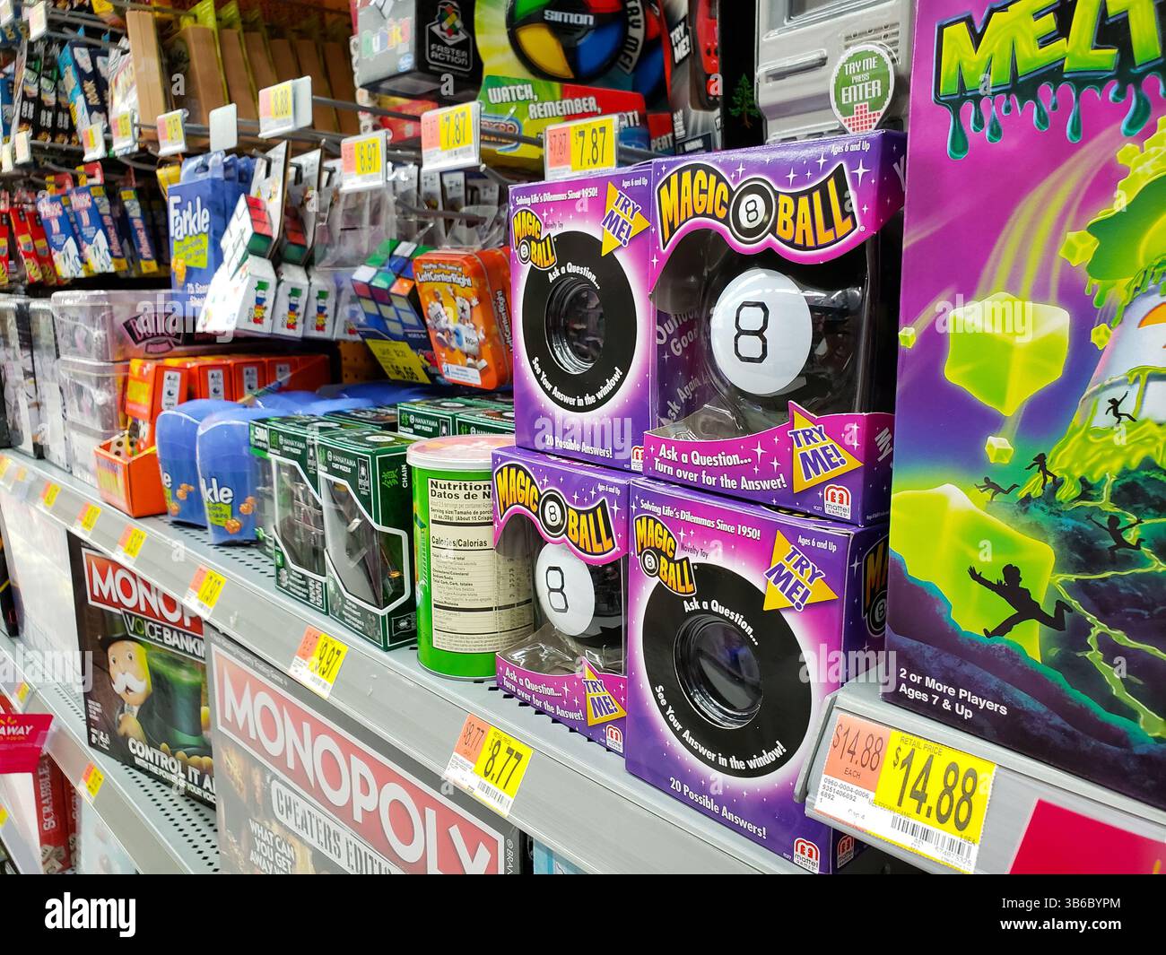 Los Angeles, Californie, États-Unis - 09-19-2019 : une vue de jouets au magasin. Banque D'Images