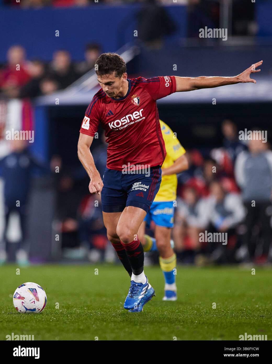 11 novembre 2023 : Lucas Torro de CA Osasuna en action lors du match LaLiga EA Sports entre CA Osasuna et UD Las Palmas à El Sadar le 11 novembre 2023, à Pampelune, Espagne. (Crédit image : © Ricardo Larreina/AFP7 via ZUMA Press Wire) Banque D'Images