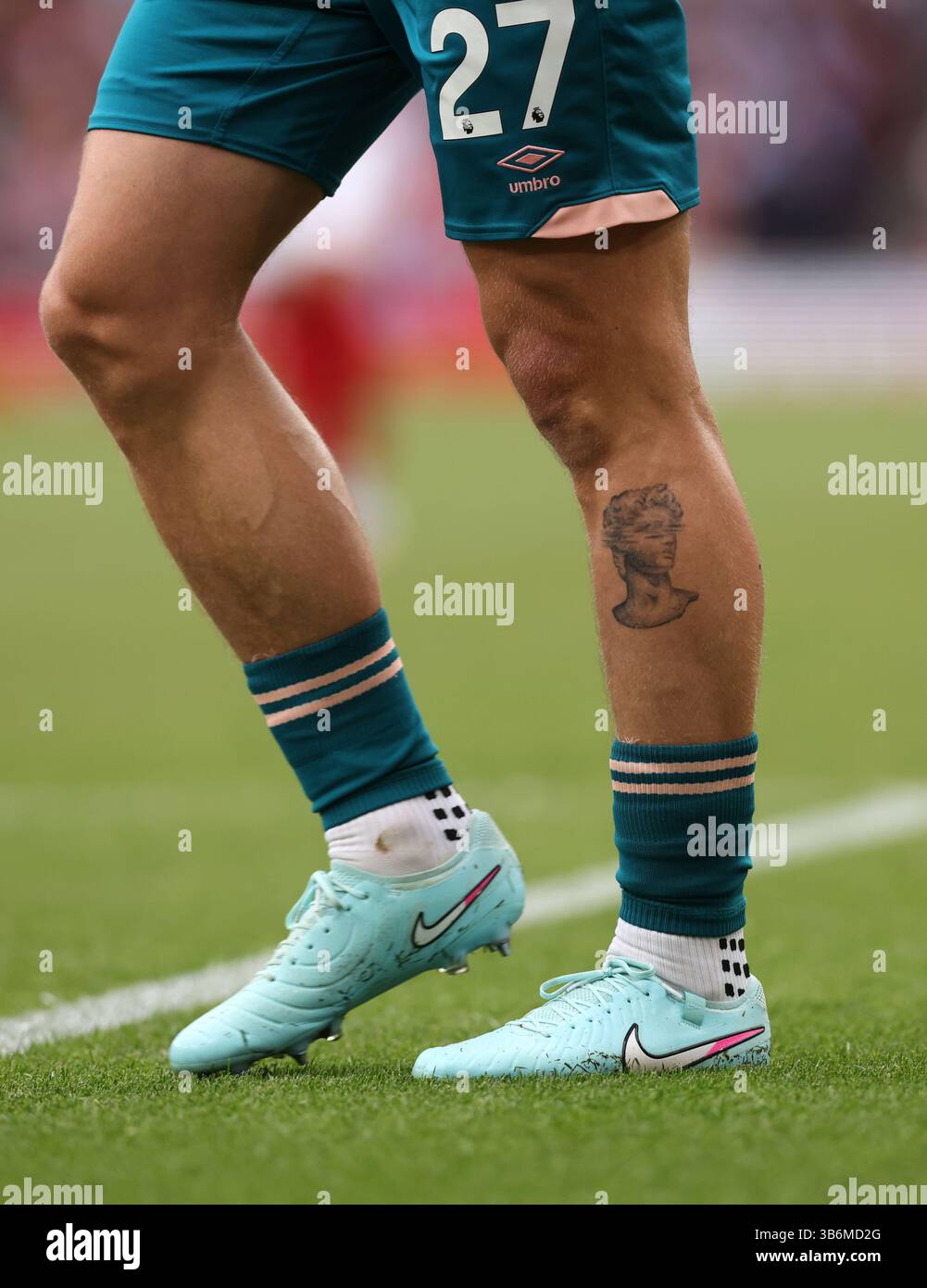 Londres, Royaume-Uni. 3 mai 2025. Illya Zabarnyi du tatouage de Bournemouth lors du match Arsenal vs AFC Bournemouth premier League à l'Emirates Stadium, Londres. Le crédit photo devrait se lire comme suit : David Klein/Sportimage crédit : Sportimage Ltd/Alamy Live News Banque D'Images