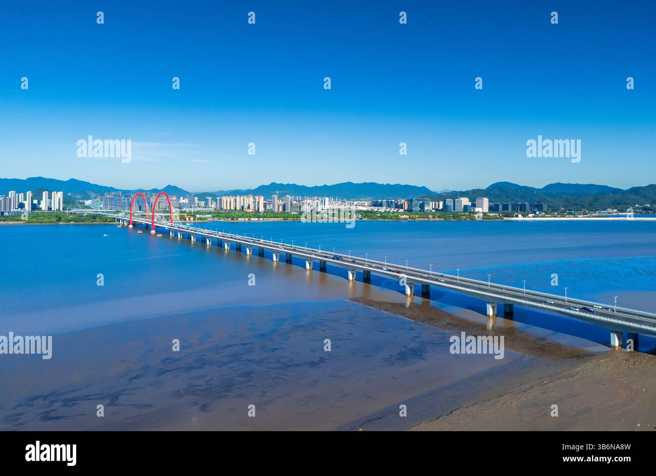 Vue aérienne du pont de Zhijiang à Hangzhou, province de Zhejiang, Chine Banque D'Images