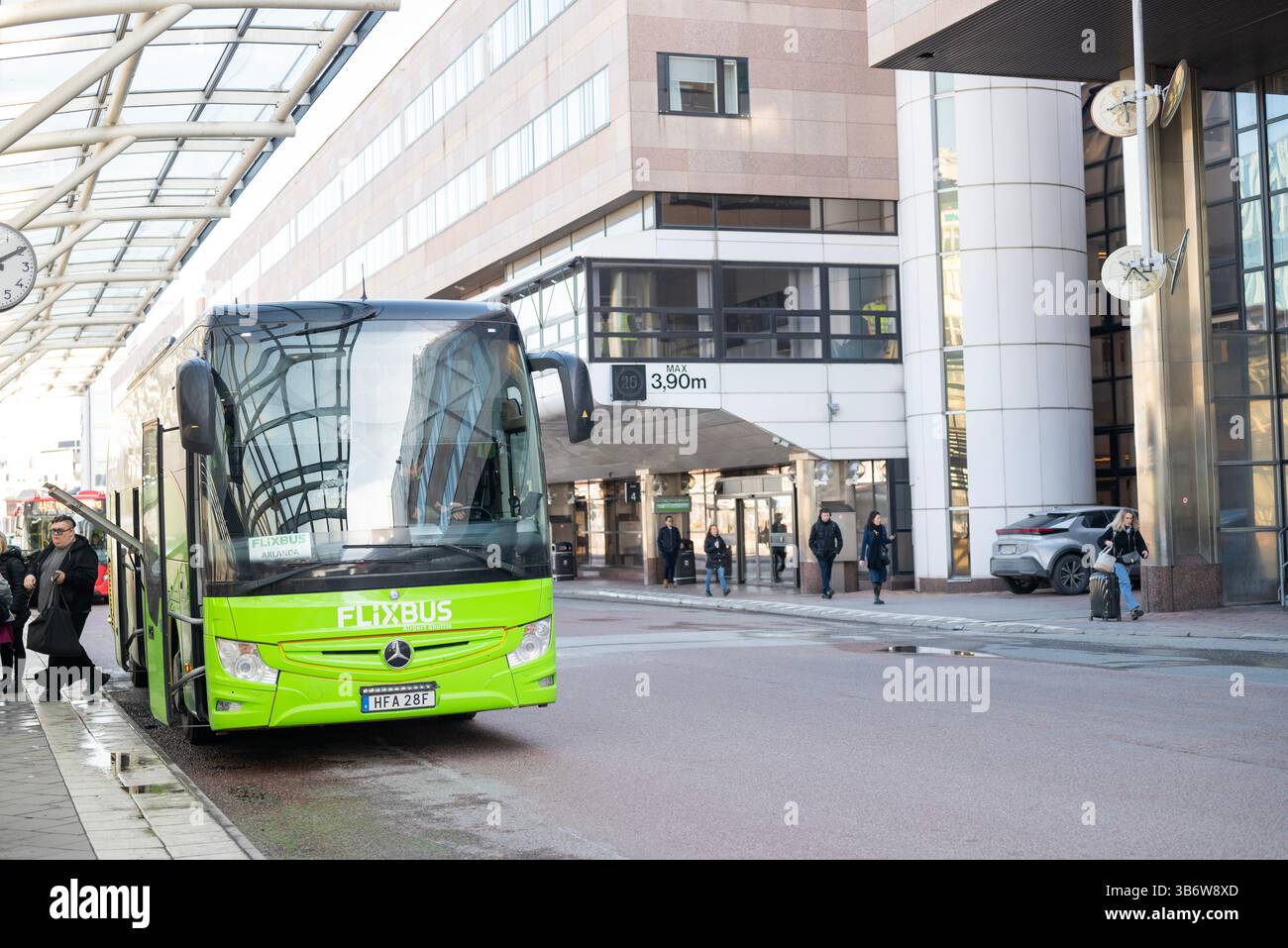 23 avril 2025 Stockholm Suède , bus de passagers pour voyager flixbus à la gare routière t-centralen Stockholm Suède Banque D'Images