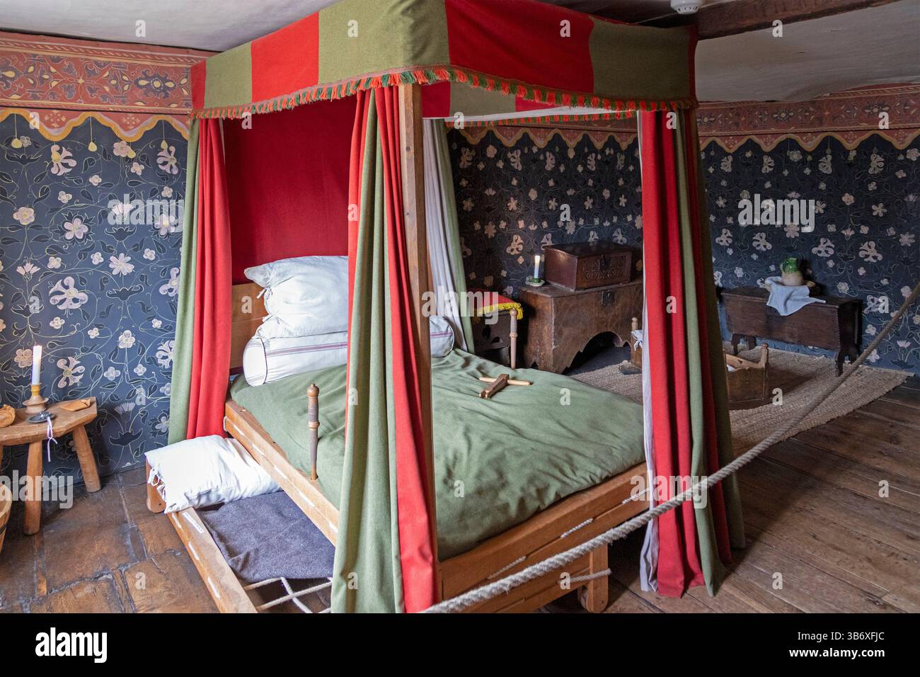 Intérieur, chambre, lit, lieu de naissance de Shakespeare, Stratford-upon-Avon, Warwickshire, Angleterre, Grande-Bretagne Banque D'Images