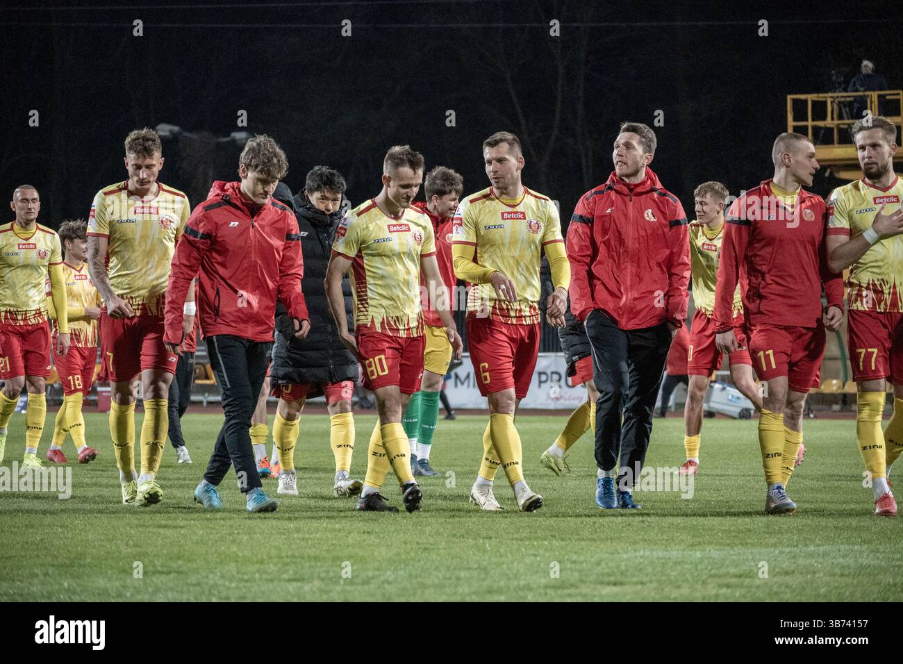 L'équipe de Znicz Pruszków vue lors du match Betclic 1 Liga entre Znicz Pruszków et Odra Opole Banque D'Images