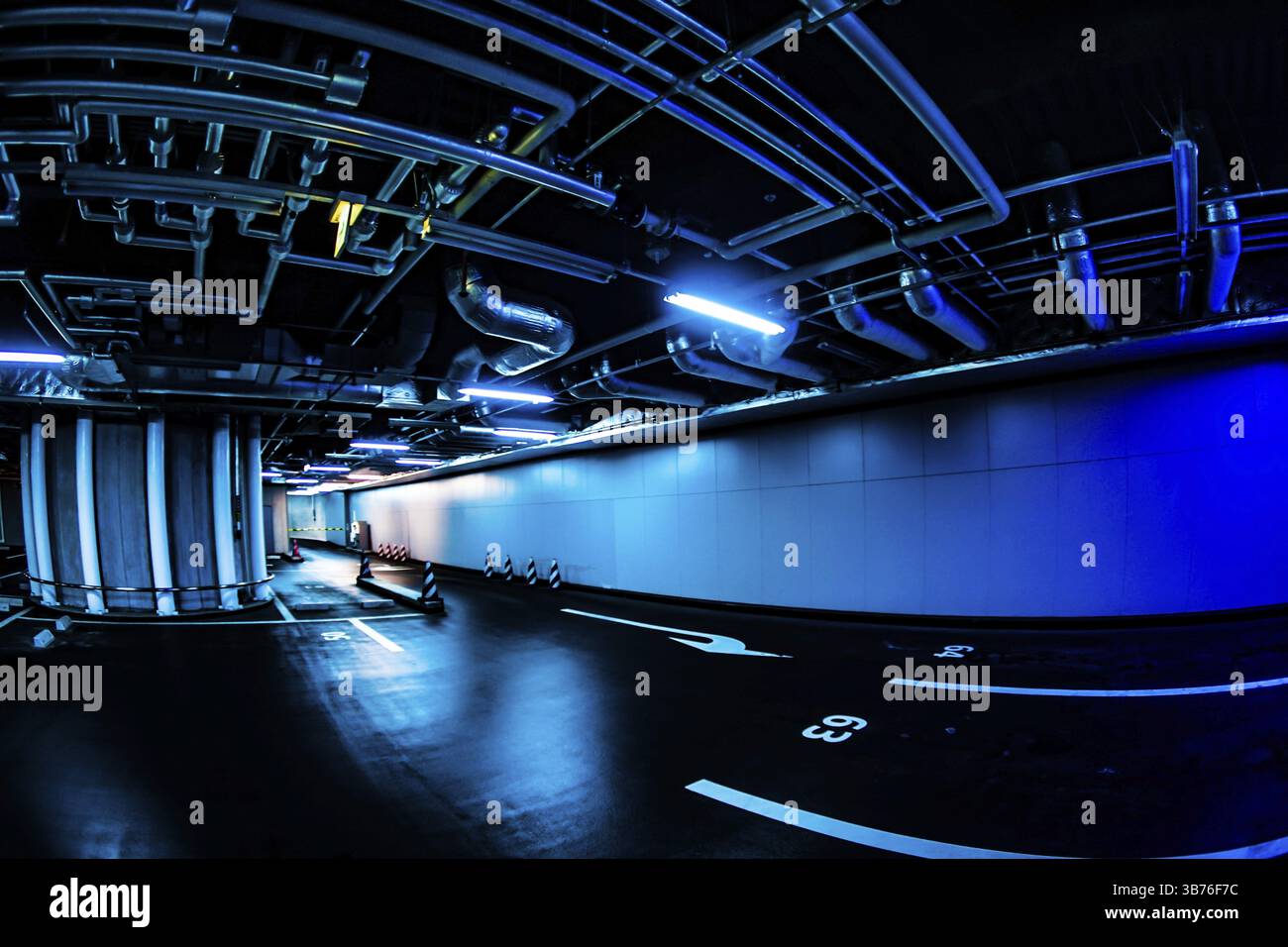 Un parking élégant. Lieu de tournage : Sendai, préfecture de Miyagi Banque D'Images