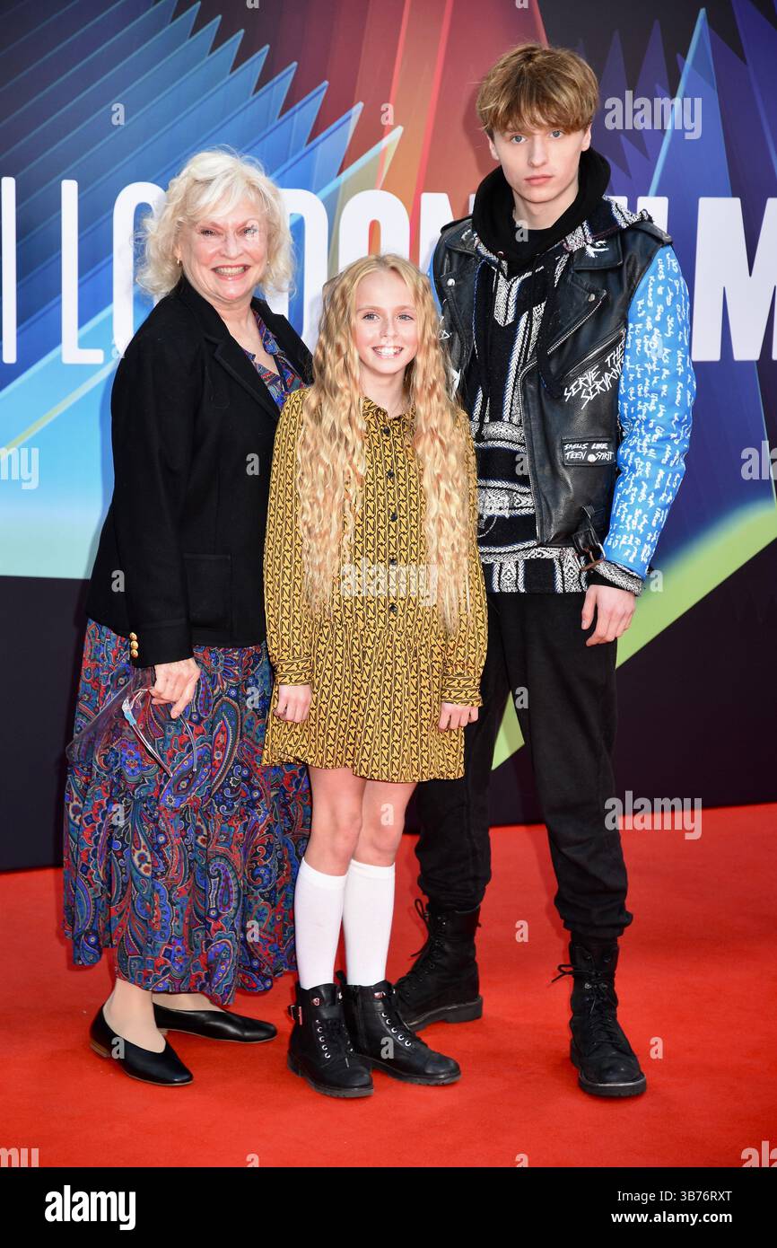 Ty Tennant, Olive Tennant, London film Festival : Belfast - première européenne : Gala American Airlines, Royal Festival Hall, Londres. ROYAUME-UNI Banque D'Images