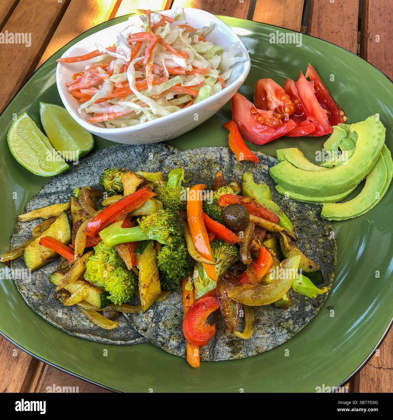 Tacos végétariens. - Image de stock capturée avec un smartphone