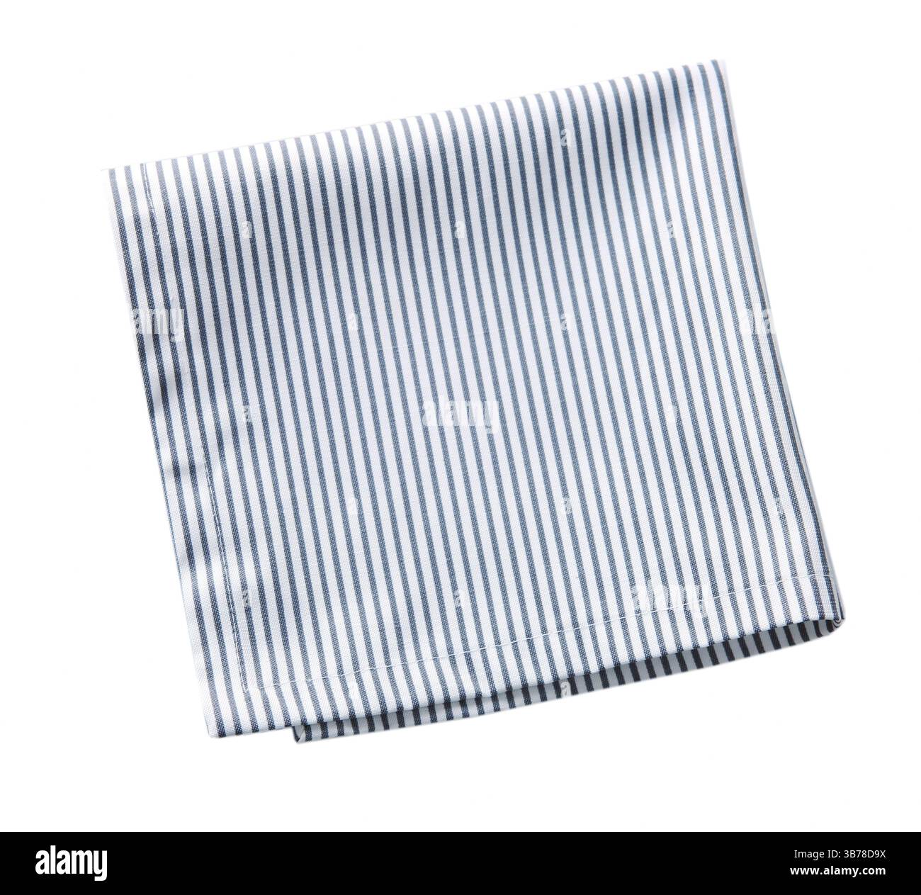 Chiffon de cuisine bleu rayé, serviette fo9lded isolé sur blanc. Banque D'Images