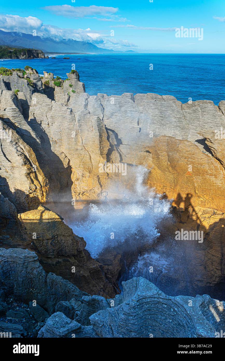 Évent, Punakaiki, Paparoa National Park, West Coast, South Island, New Zealand Banque D'Images