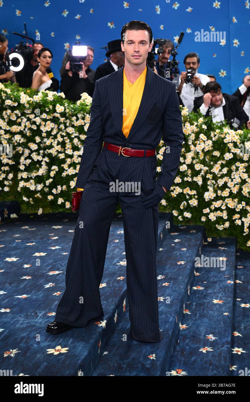 Patrick Schwarzenegger participant au Metropolitan Museum of Art costume Institute Benefit Gala 2025 à New York, États-Unis. Date de la photo : lundi 5 mai 2025. Banque D'Images