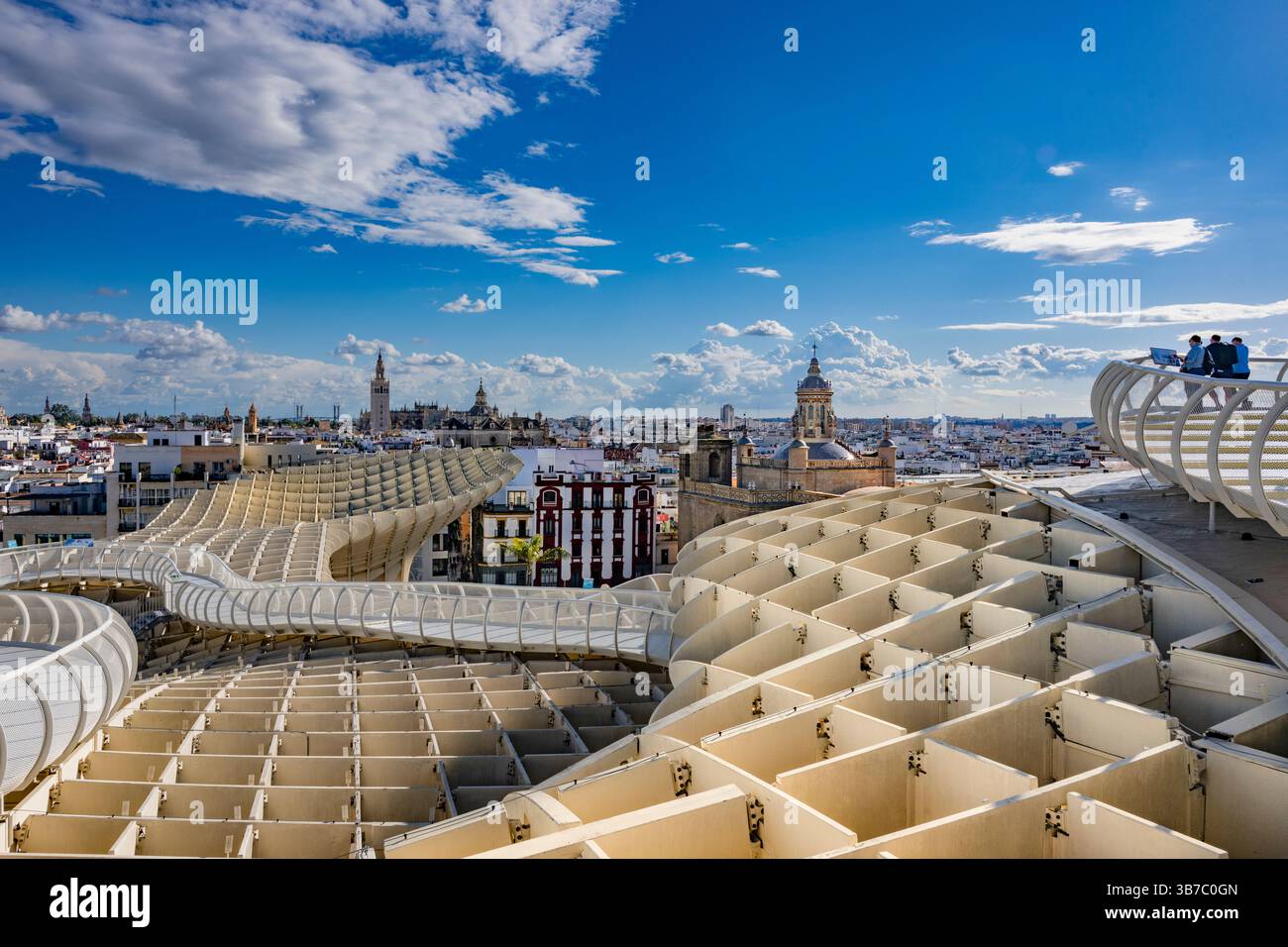 Les Setas de Sevilla (champignons de Séville), initialement intitulés Metropol Parasol, la grande structure située sur la place la Encarnación Banque D'Images