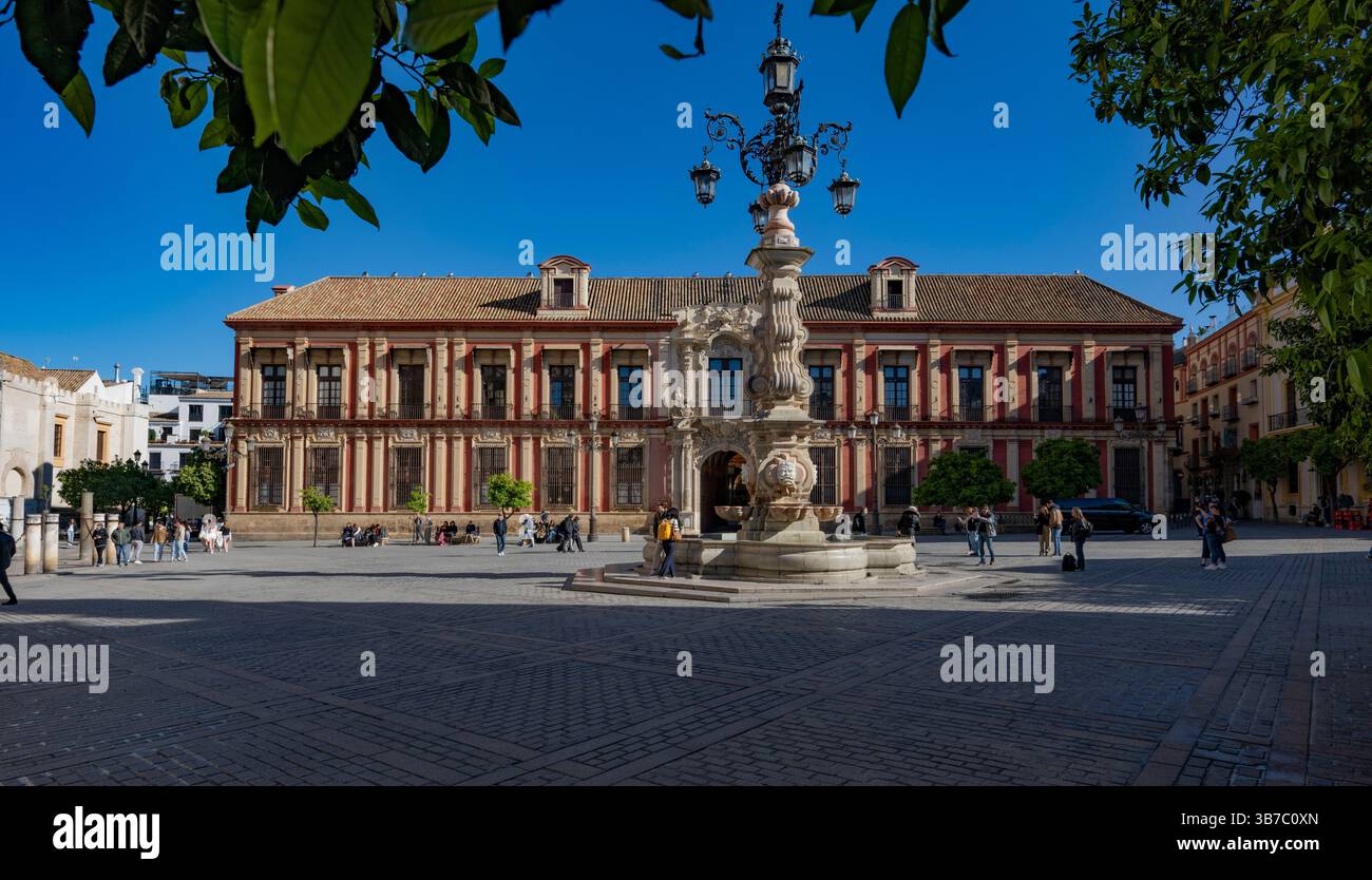 L'Archivo General de Indias, abrité dans l'ancien échange de marchands de Séville, Espagne Banque D'Images