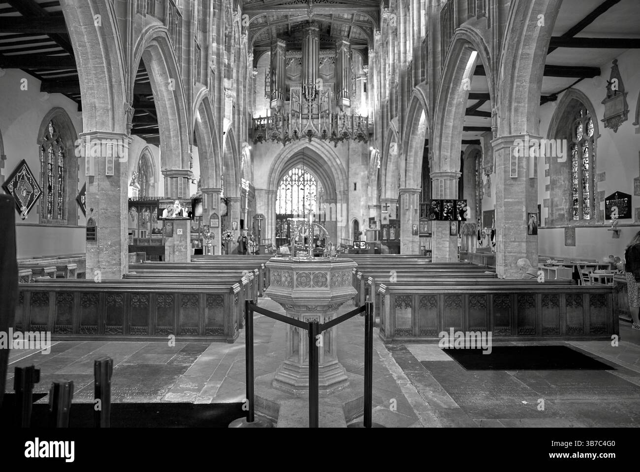 Église Holy Trinity, intérieur, photographie noir et blanc, Stratford upon Avon, Angleterre, Royaume-Uni Banque D'Images