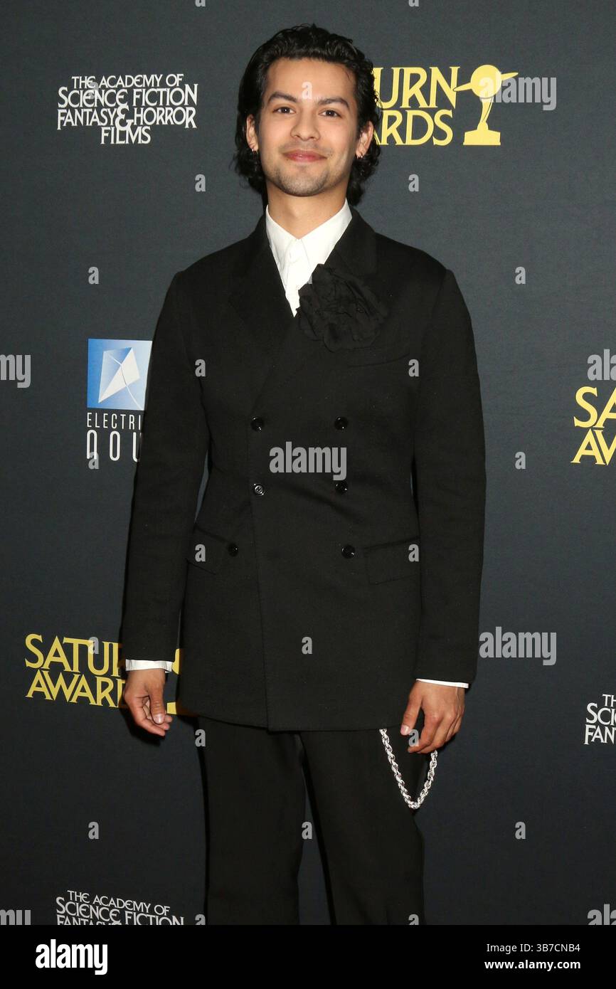 4 février 2024, Burbank, CA, USA : LOS ANGELES - 4 février : Xolo Mariduena aux Saturn Awards 2024 au Burbank Convention Center le 4 février 2024 à Burbank, CA. (Crédit image : © Kathy Hutchins via ZUMA Press Wire) Banque D'Images