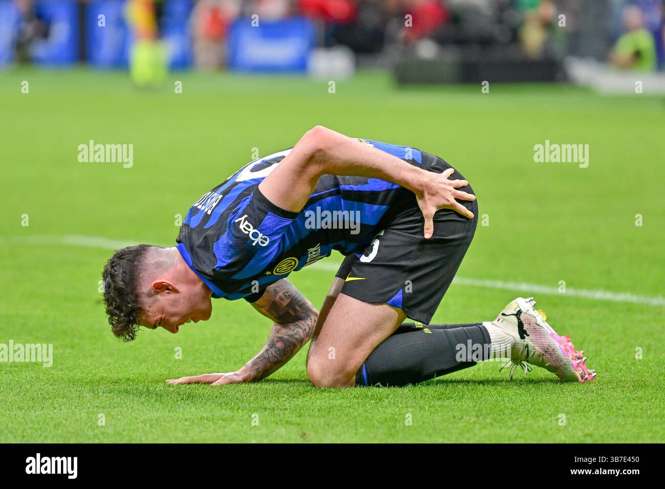 14 avril 2024, Milan, Null, Italie : Milan, Italie. 14 avril 2024. Alessandro Bastoni (95) de l'Inter a vu lors du match de Serie A entre l'Inter et Cagliari à Giuseppe Meazza à Milan. (Crédit image : © Gonzales photo/Gonzales photo via ZUMA Press) Banque D'Images