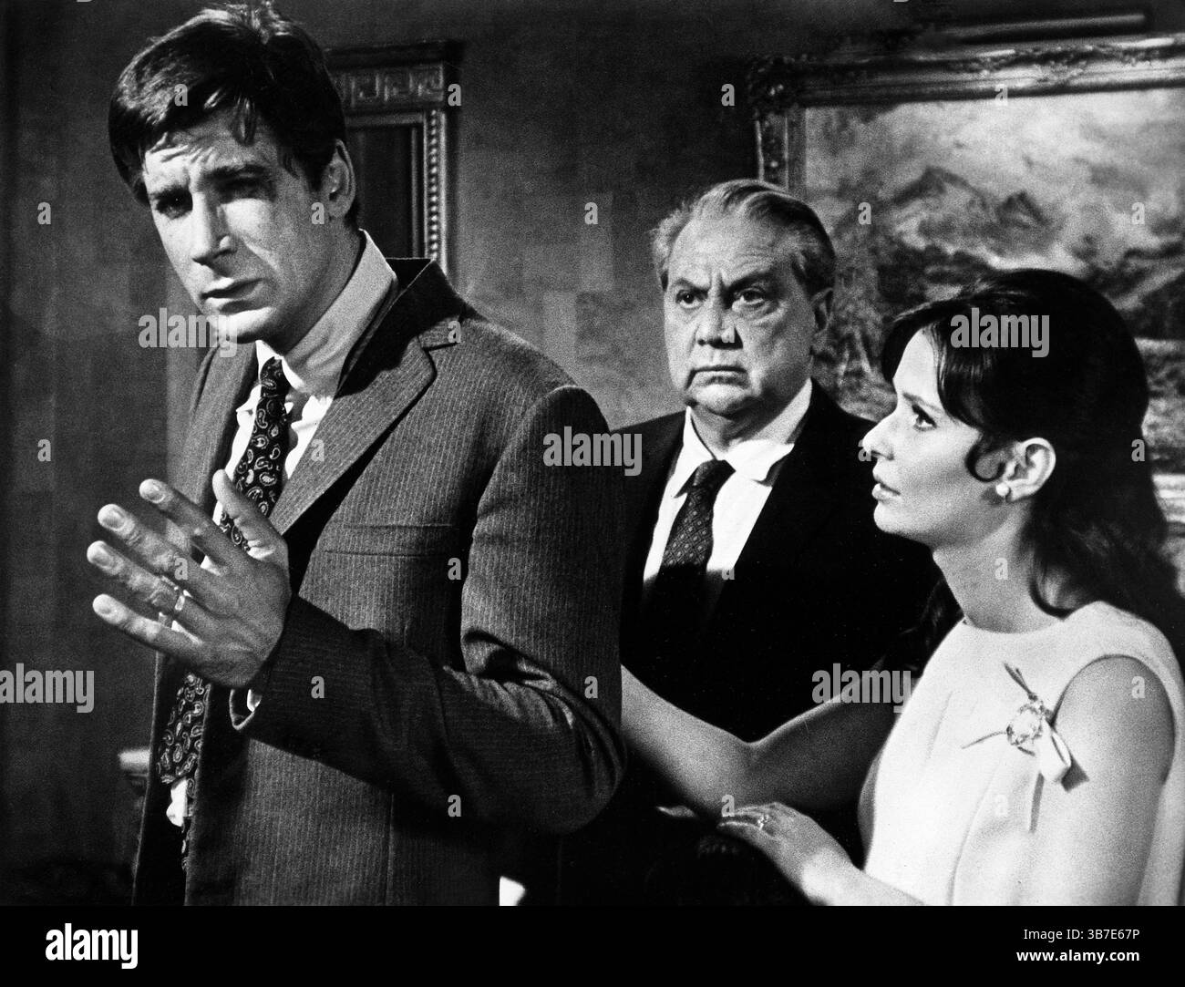 25 avril 2023, États-Unis : Alex Cord, Luther Adler, Susan Strasberg, sur le plateau du film, ''The Brotherhood'', Paramount Pictures, 1968 (crédit image : © JT Vintage via ZUMA Press Wire) Banque D'Images