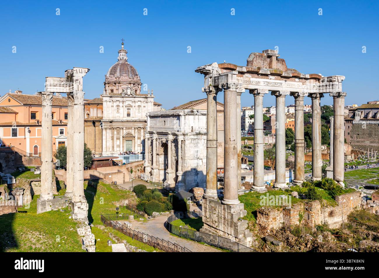 Rome Forum Romanum ancienne ville historique ruines de temple en Italie Banque D'Images