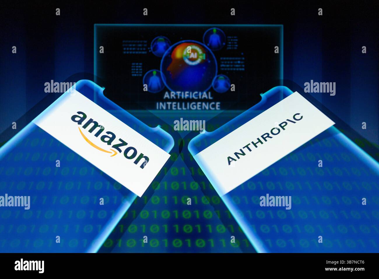 27 mars 2024, Asuncion, Paraguay : logos Amazon et Anthropic affichés sur smartphone avec une représentation visuelle de l'intelligence artificielle et des chiffres de code binaire. Amazon a déclaré aujourd'hui qu'il a fait un investissement supplémentaire de 2,75 milliards de dollars dans Anthropic. La société a annoncé un investissement initial de 1,25 milliards de dollars en septembre, et a déclaré à l'époque qu'elle investirait jusqu'à 4 milliards de dollars. (Crédit image : © Andre M. Chang/ZUMA Press Wire) Banque D'Images