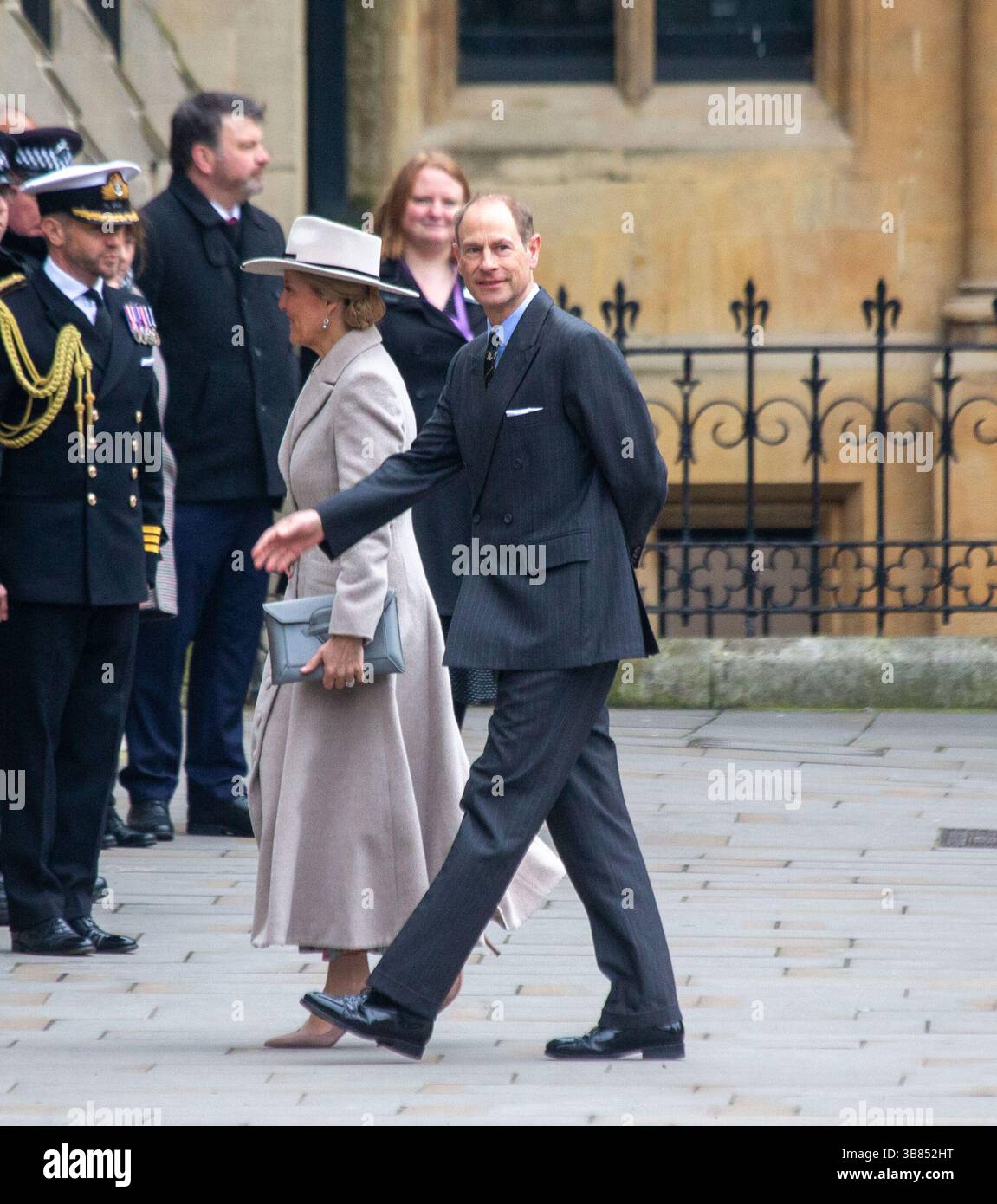 11 mars 2024, Londres, Angleterre, Royaume-Uni : le duc d'Édimbourg ÉDOUARD et la duchesse d'Édimbourg SOPHIE arrivent à l'abbaye de Westminster pour le service du Commonwealth. (Crédit image : © Tayfun Salci/ZUMA Press Wire) Banque D'Images
