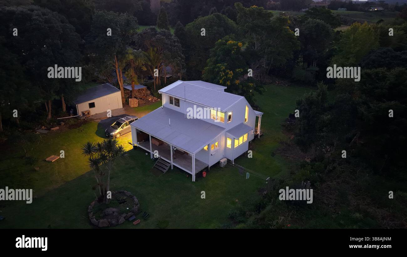 Vue aérienne de la campagne chalet en bois en Nouvelle-Zélande Banque D'Images