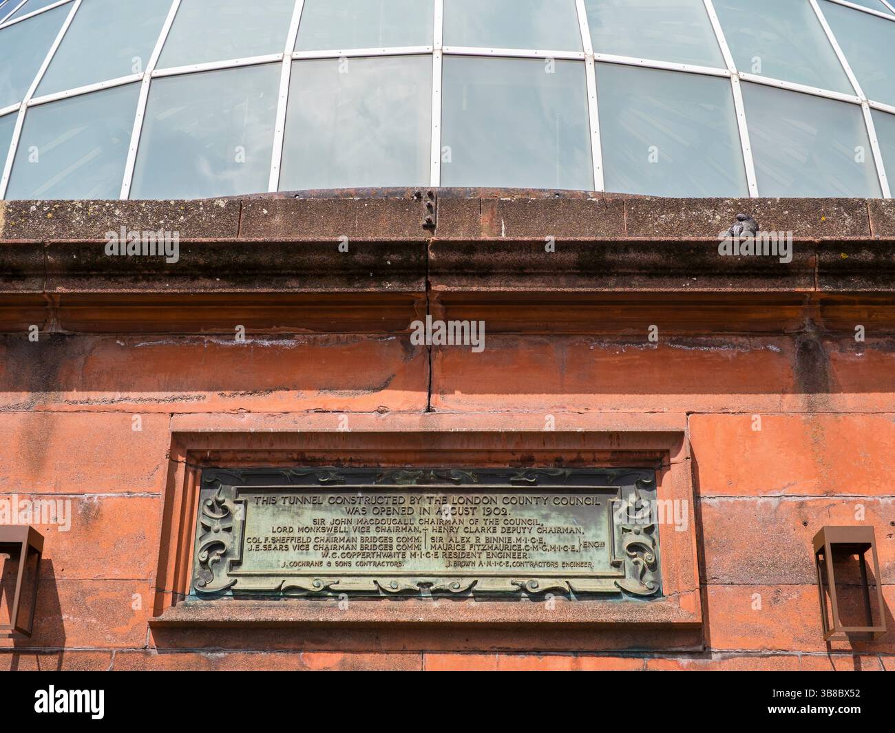 Greenwich Foot tunnel, Southern Entrance, Greenwich, South London, Angleterre, UK, GB. Banque D'Images