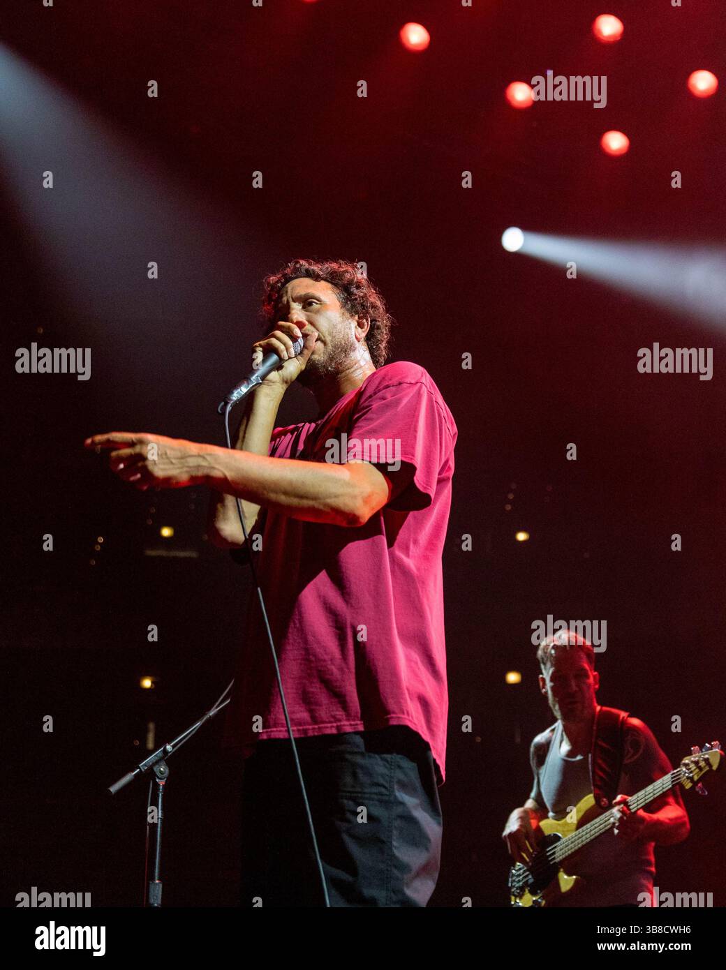 11 juillet 2022, Chicago, Illinois, États-Unis : ZACK DE LA ROCHA et TIM COMMERFORD de Rage Against the machine lors de la tournée des annonces de service public au United Center à Chicago, Illinois (crédit image : © Daniel DeSlover/ZUMA Press Wire) Banque D'Images 11 juillet 2022, Chicago, Illinois, États-Unis : ZACK DE LA ROCHA et TIM COMMERFORD de Rage Against the machine lors de la tournée des annonces de service public au United Center à Chicago, Illinois (crédit image : © Daniel DeSlover/ZUMA Press Wire) Banque D'Images