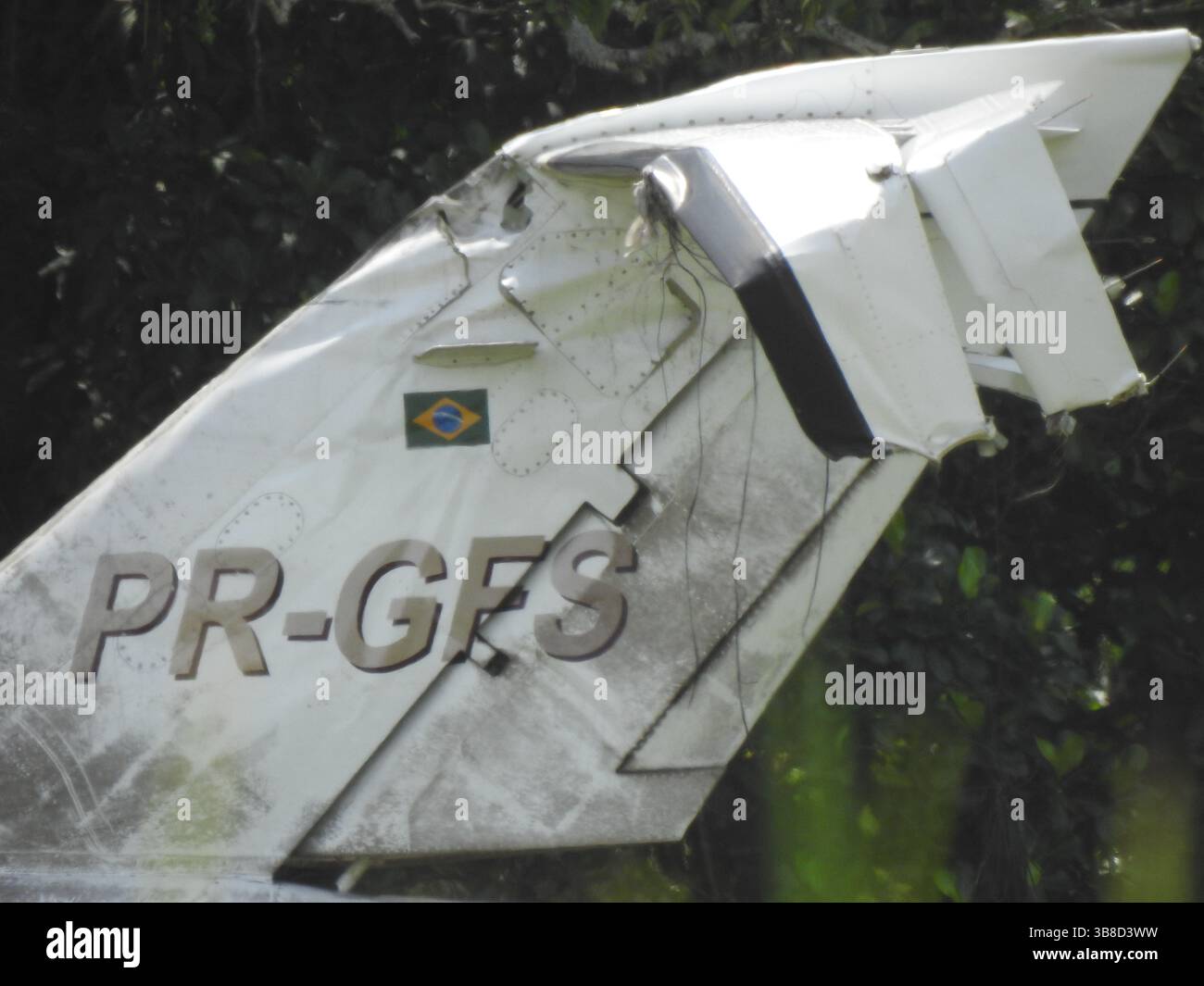 Avion écrasé à l'aéroport d'Ubatuba, Brésil Banque D'Images