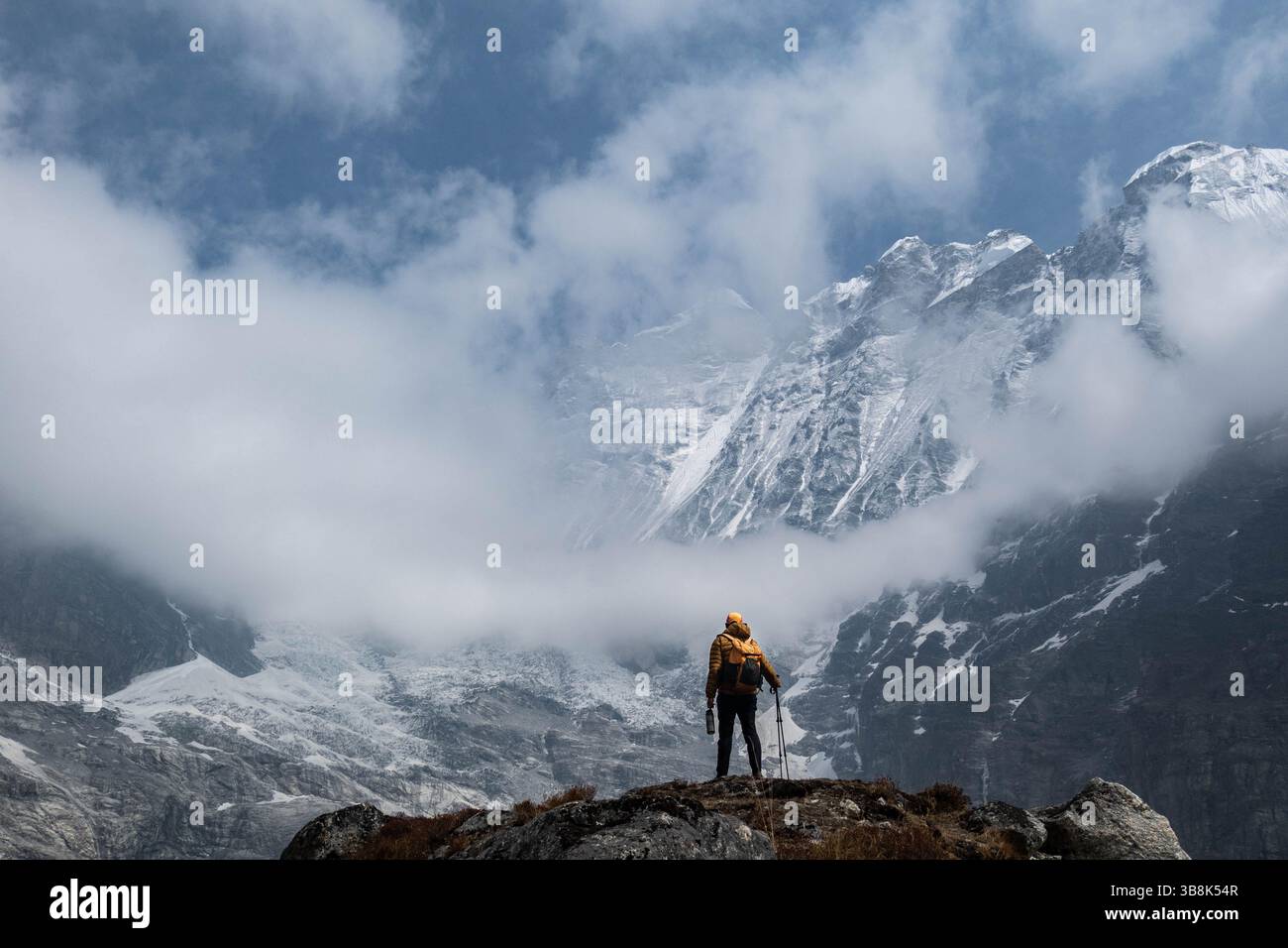 Trekking au camp de base de Langtang Lirung, Kyanjin Gompa, Népal Banque D'Images