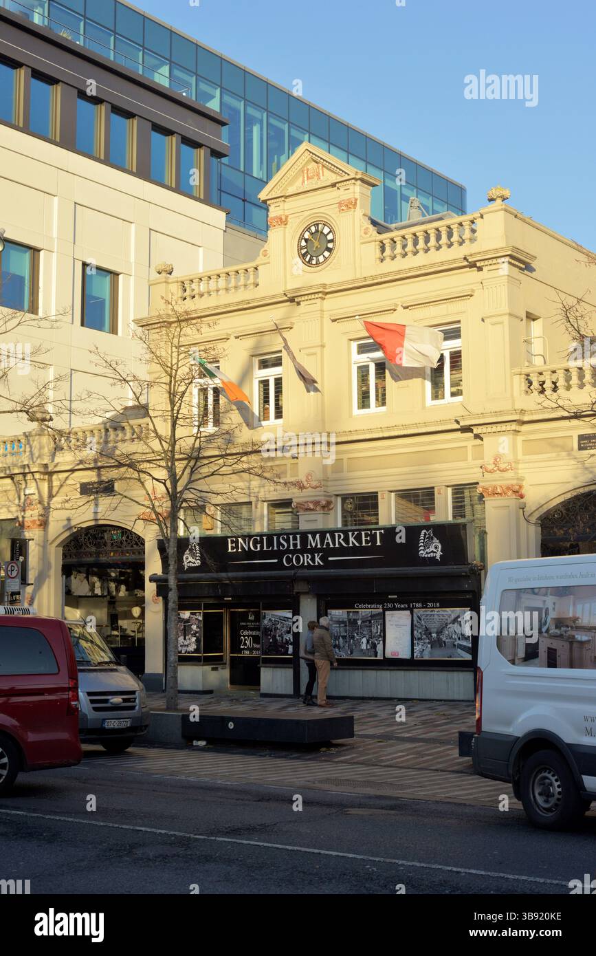 Marché anglais historique de Cork, Irlande - un site patrimonial renommé et une destination populaire pour les visites touristiques et les expériences de shopping locales Banque D'Images