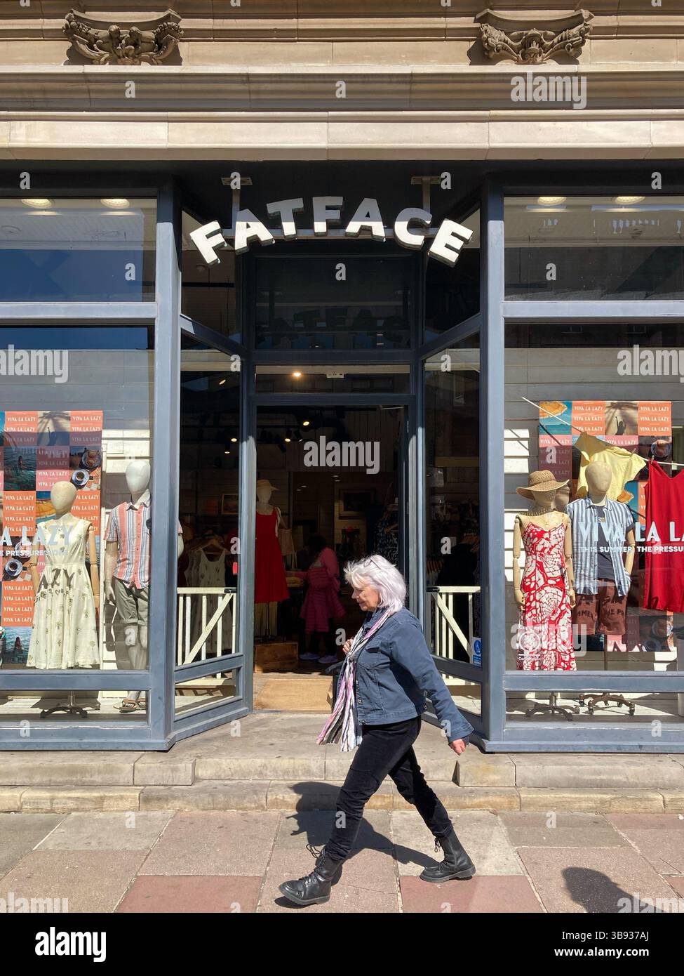 Magasin Fatface, détaillant de vêtements pour hommes et femmes, George Street, Édimbourg Écosse - Image de stock capturée avec un smartphone