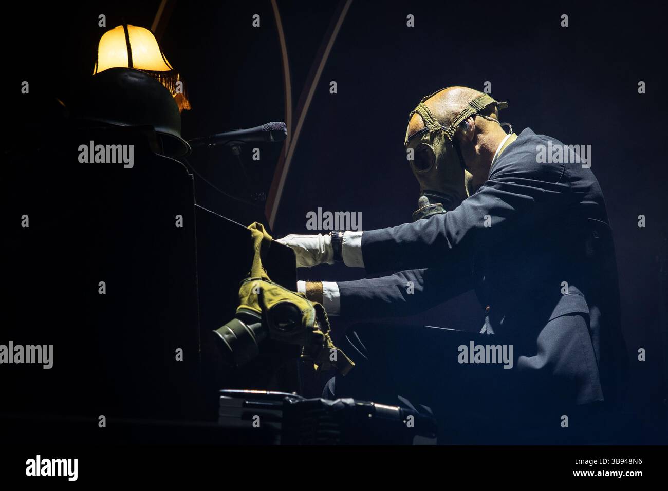 6 octobre 2023, Oslo, Copenhague, Norvège : Oslo, Norvège. 06 octobre 2023. Le groupe de rock norvégien Kaizers Orchestra donne un concert au Sentrum Scene à Oslo. (Crédit image : © Tord Litleskare/Gonzales photo via ZUMA Press) Banque D'Images