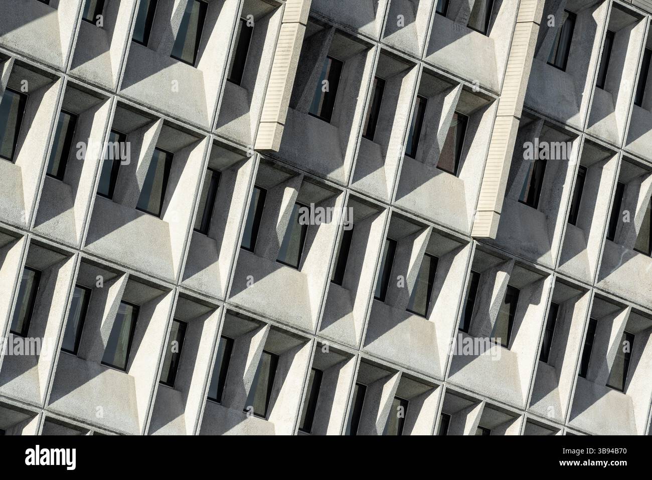 Détail du bâtiment d'architecture brutaliste. Ministère de la santé et des services sociaux Banque D'Images Détail du bâtiment d'architecture brutaliste. Ministère de la santé et des services sociaux Banque D'Images