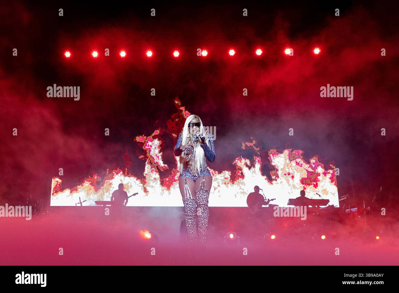 29 décembre 2022, Jacksonville, Floride, États-Unis : MARY J BLIGE se produit au Vystar Veterans Memorial Arena (crédit image : © D'avril Grant/ZUMA Press Wire) Banque D'Images