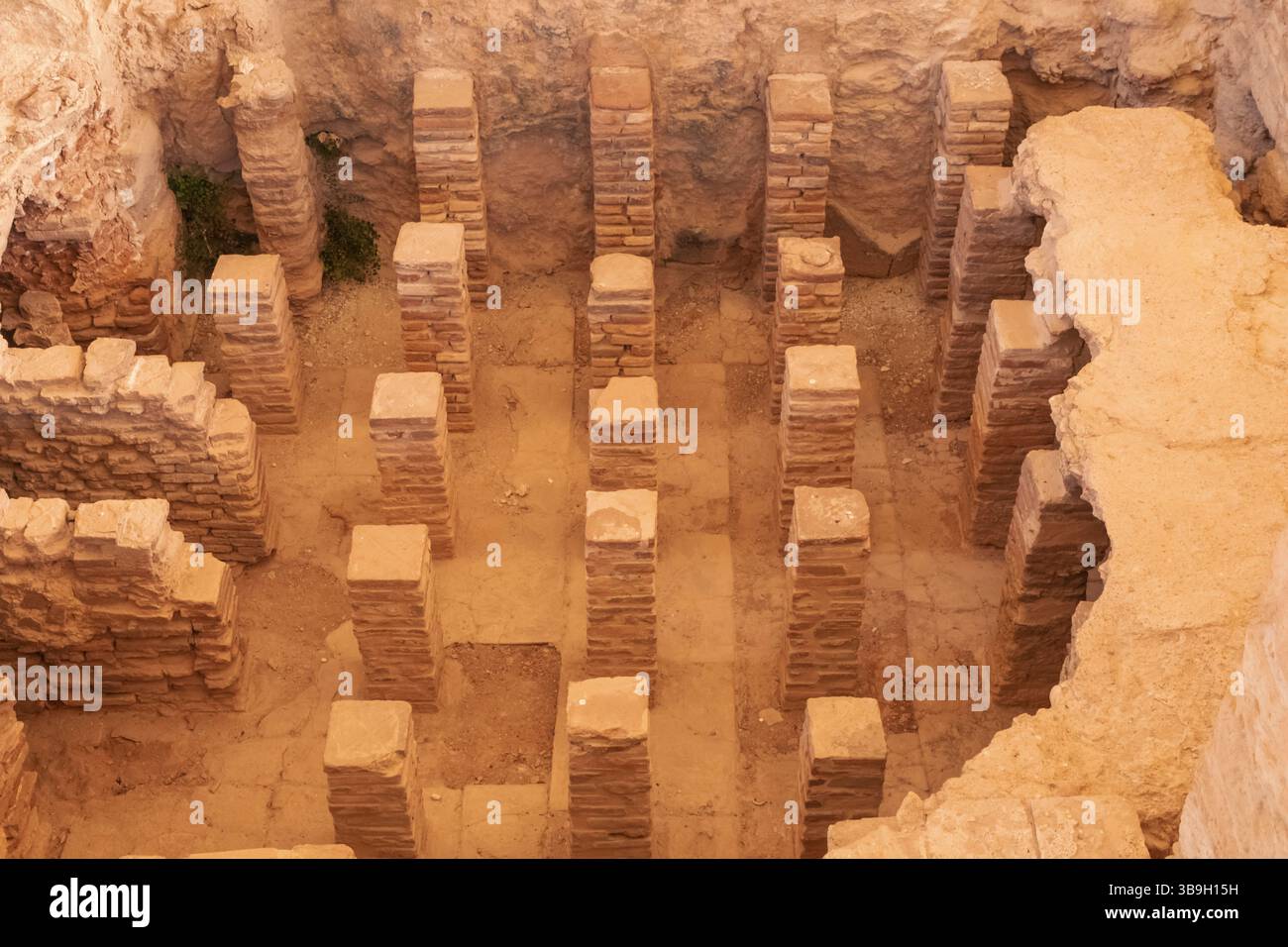 Chypre, Episkopi, Kourion, Sanctuaire d'Apollon Hylates, Thermes romains et Hypocaustes datés du Ier siècle après JC Banque D'Images