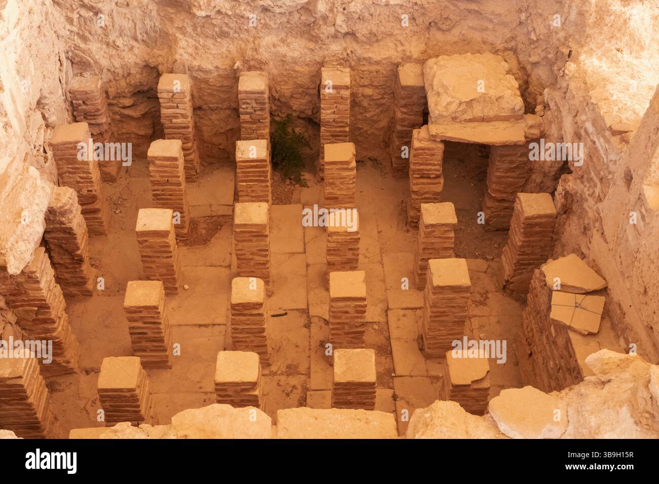 Chypre, Episkopi, Kourion, Sanctuaire d'Apollon Hylates, Thermes romains et Hypocaustes datés du Ier siècle après JC Banque D'Images