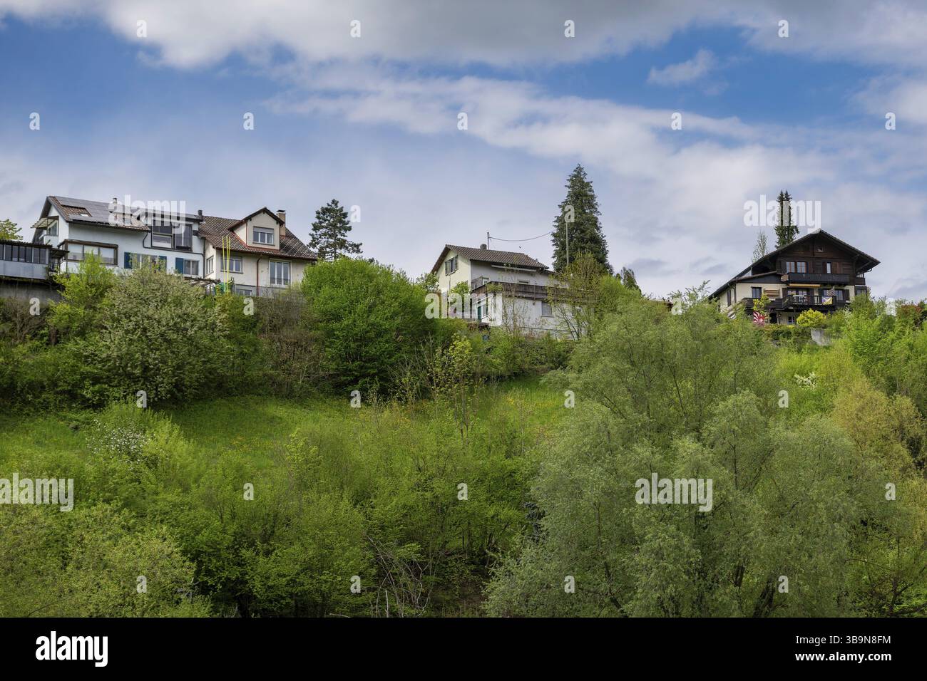 Maisons sur une pente Banque D'Images