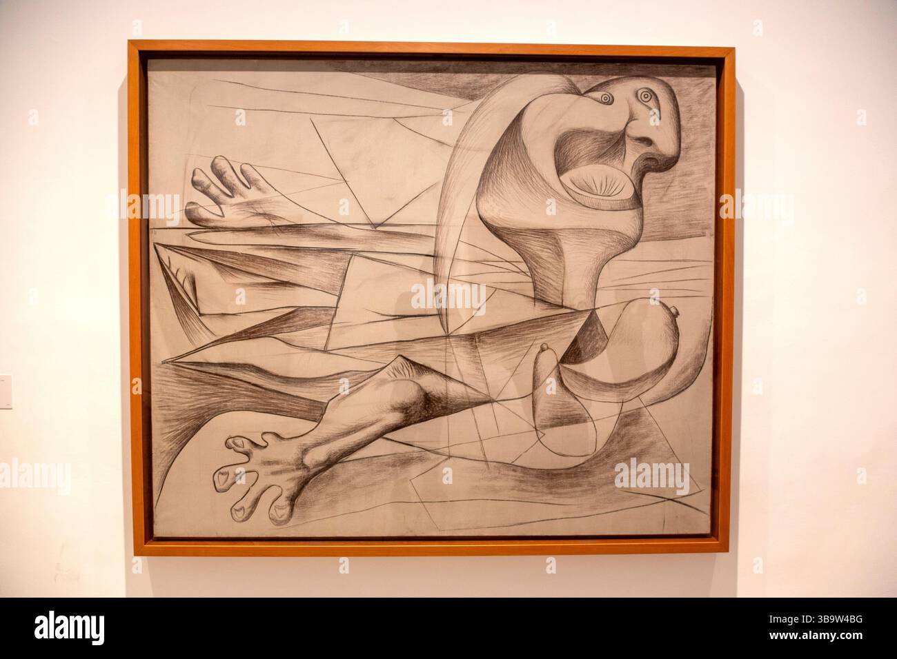 The Swimmer la Nageuse huile sur toile exposition, Reina Sofia Modern Contemporary Art Museum Madrid, Espagne. Célèbre œuvre d'art de Pablo Picasso 1934 Banque D'Images