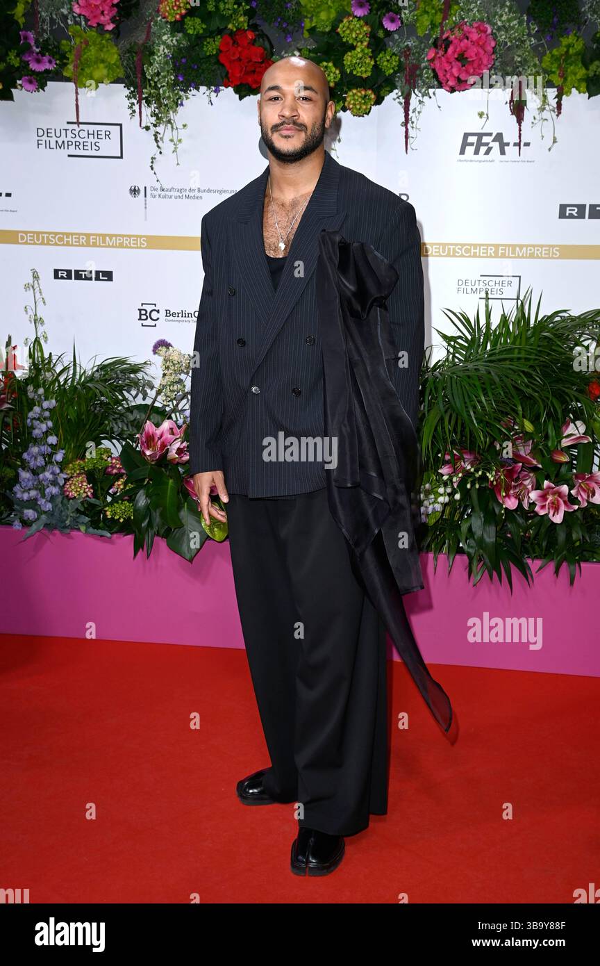 Malick Bauer BEI der 75. Verleihung des Deutschen Filmpreises 2025 im Theater am Potsdamer Platz. Berlin, 09.05.2025 Banque D'Images