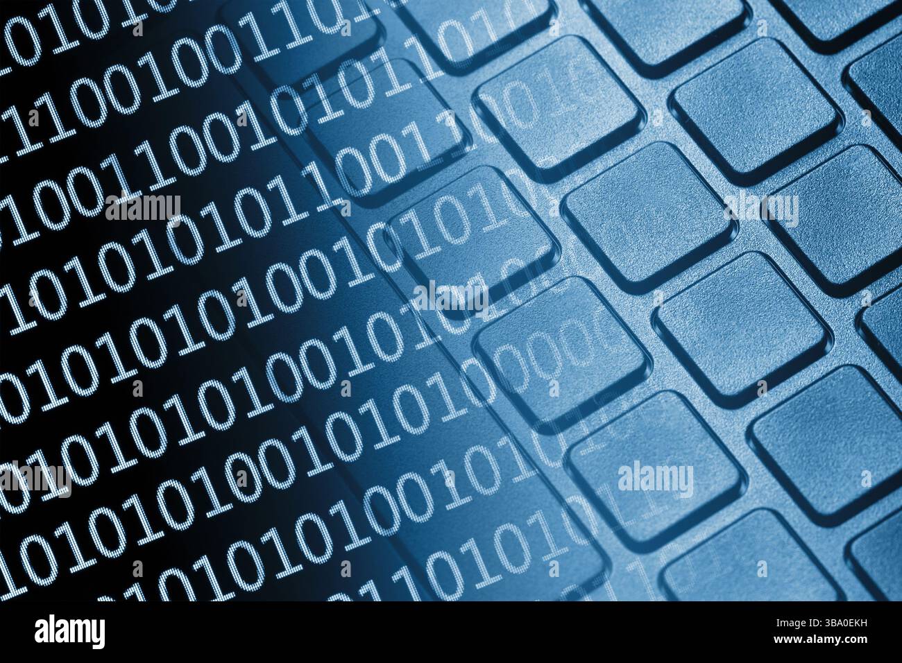Code binaire sur le clavier. Technologie de données numériques. Concept de programmation et de codage. Interface informatique cyber. Fond technologique bleu de cybersécurité. Banque D'Images