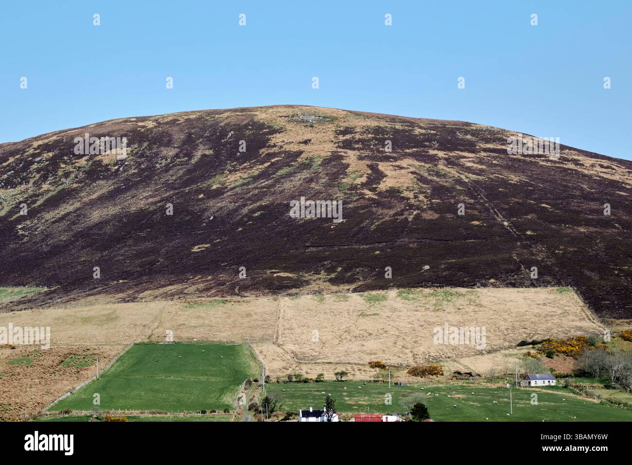 bunmore west hill partie de la chaîne nephin beg dans le parc national sauvage de nephin parc national ballycroy comté mayo république d'irlande Banque D'Images