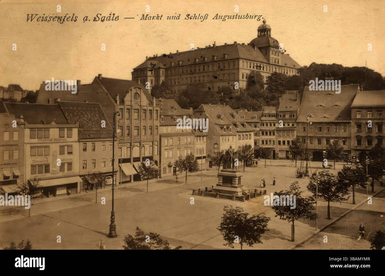Carte postale historique, carte postale photo, reproduction améliorée numériquement d'un original d'environ 1900, carte postale photo Banque D'Images